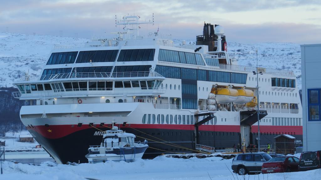 Birk Husky - guesthouse&cabins Svanvik Eksteriør billede