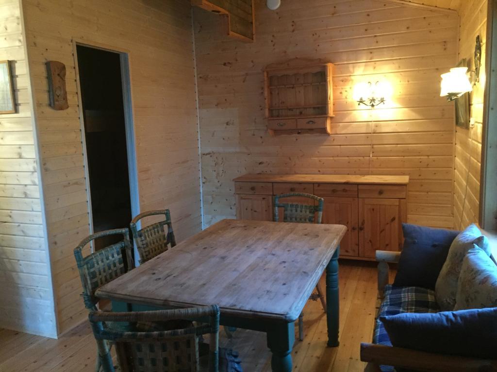 Birk Husky - guesthouse&cabins Svanvik Eksteriør billede